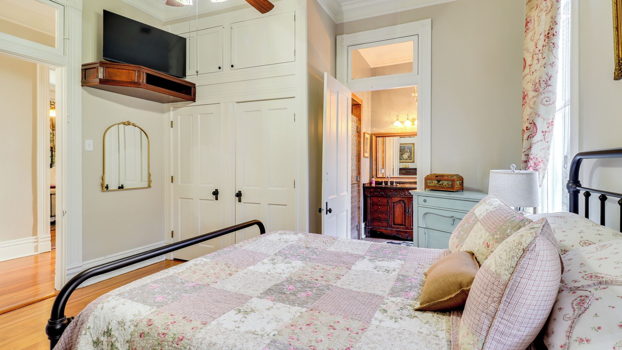 Photo of Bedroom in Natchez