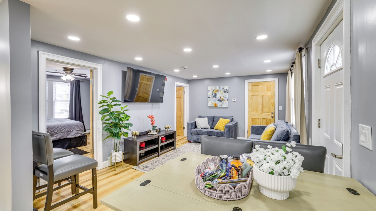 Photo of Livingroom in Waterbury