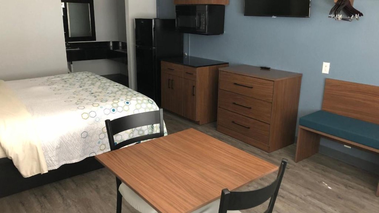 Photo of Bedroom in Arena District