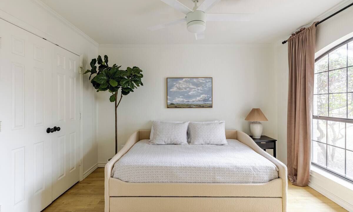 Photo of Bedroom in Tarrant County
