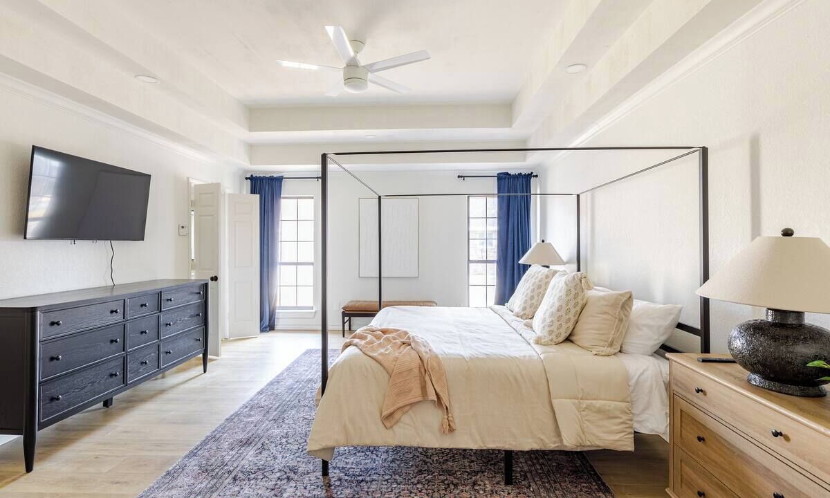 Photo of Bedroom in Tarrant County