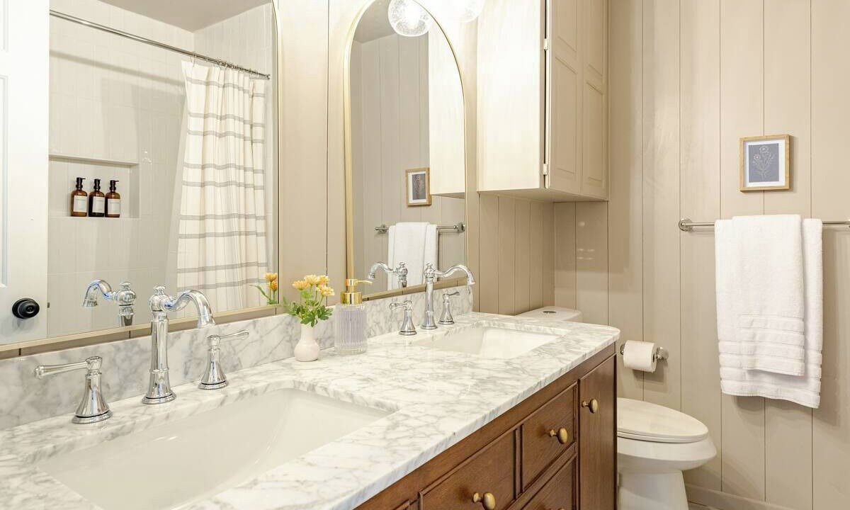 Photo of Bathroom in Tarrant County