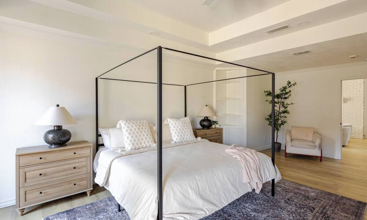 Photo of Bedroom in Tarrant County