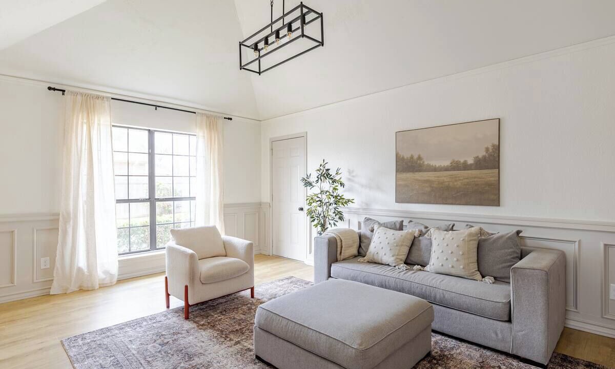 Photo of Livingroom in Tarrant County