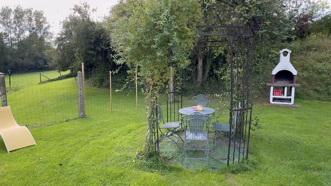 Photo of Outdoor in Carly