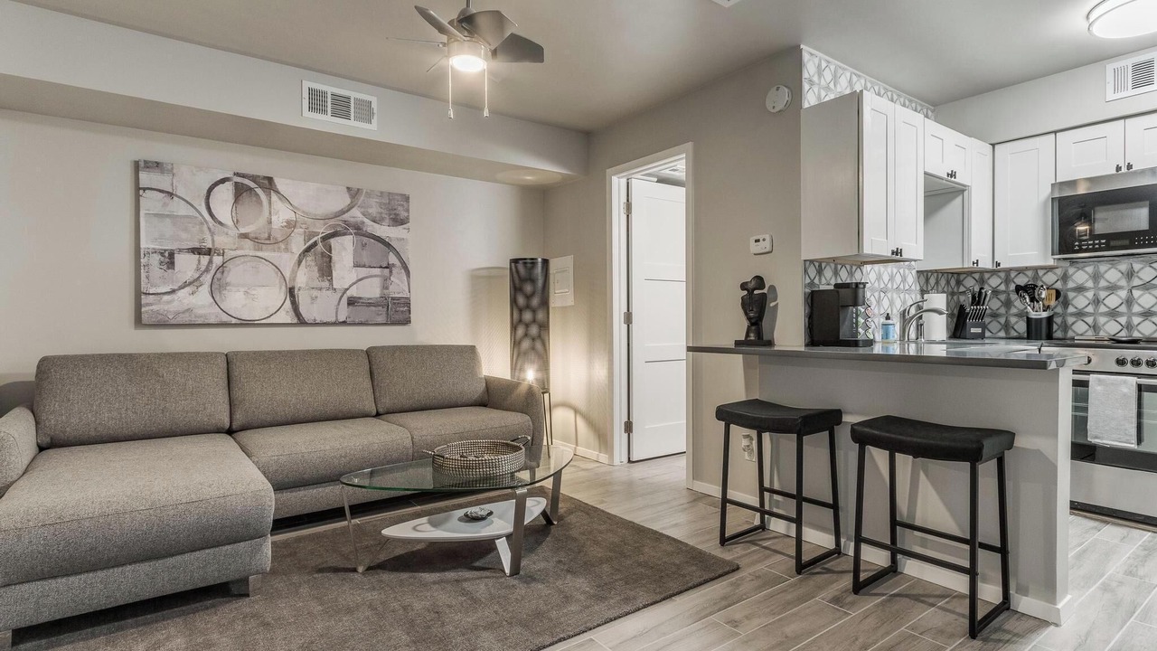 Photo of Livingroom in Oklahoma City