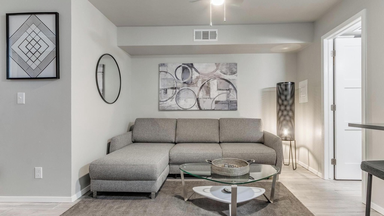 Photo of Livingroom in Oklahoma City