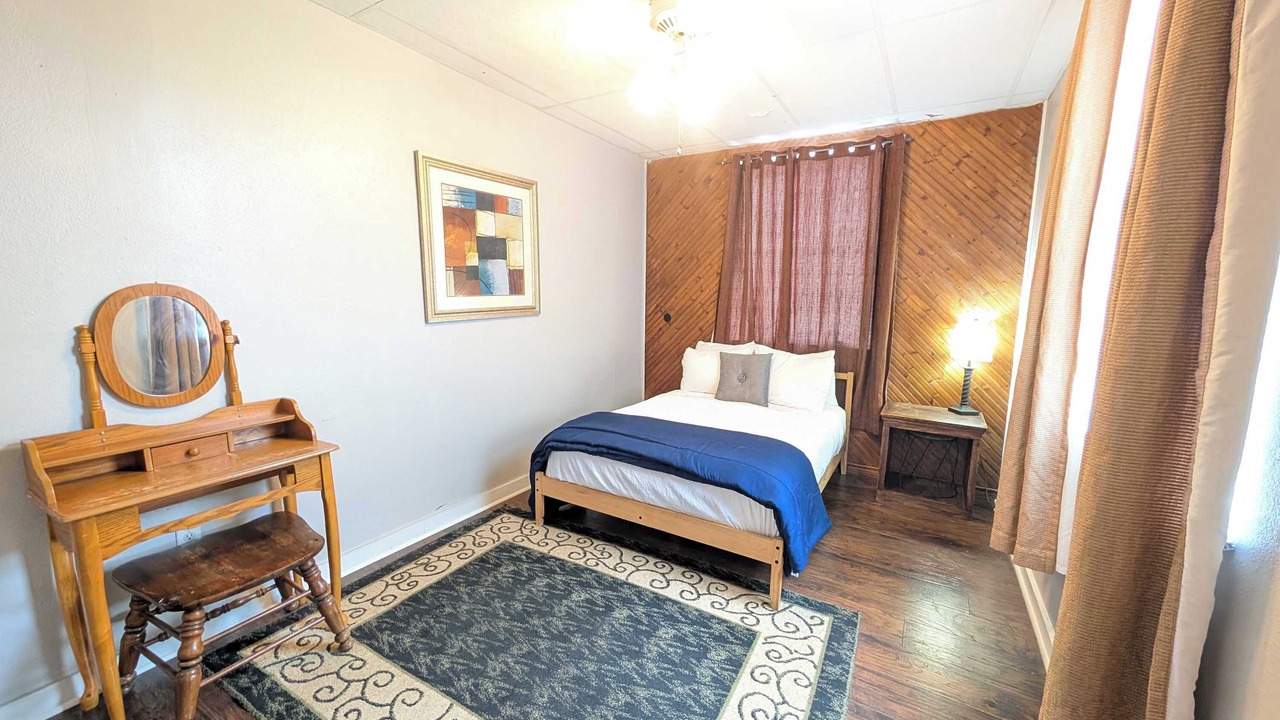 Photo of Bedroom in Ingleside