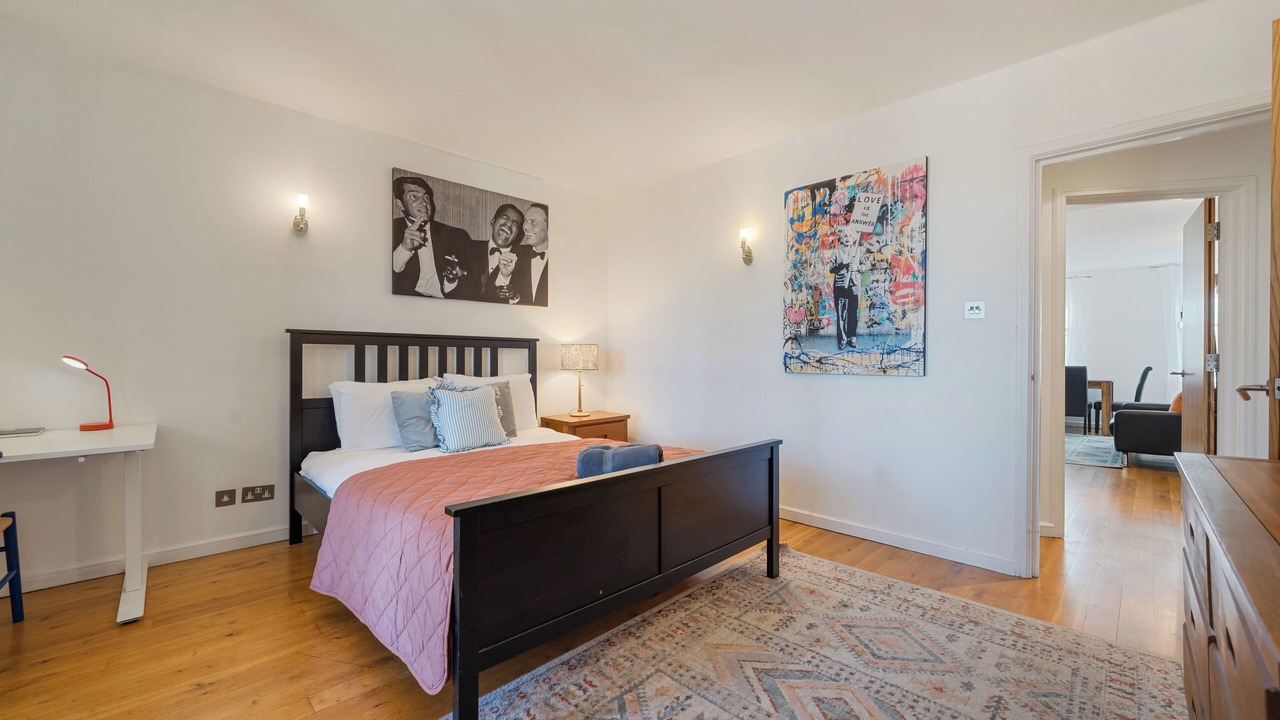 Photo of Bedroom in Cathedrals