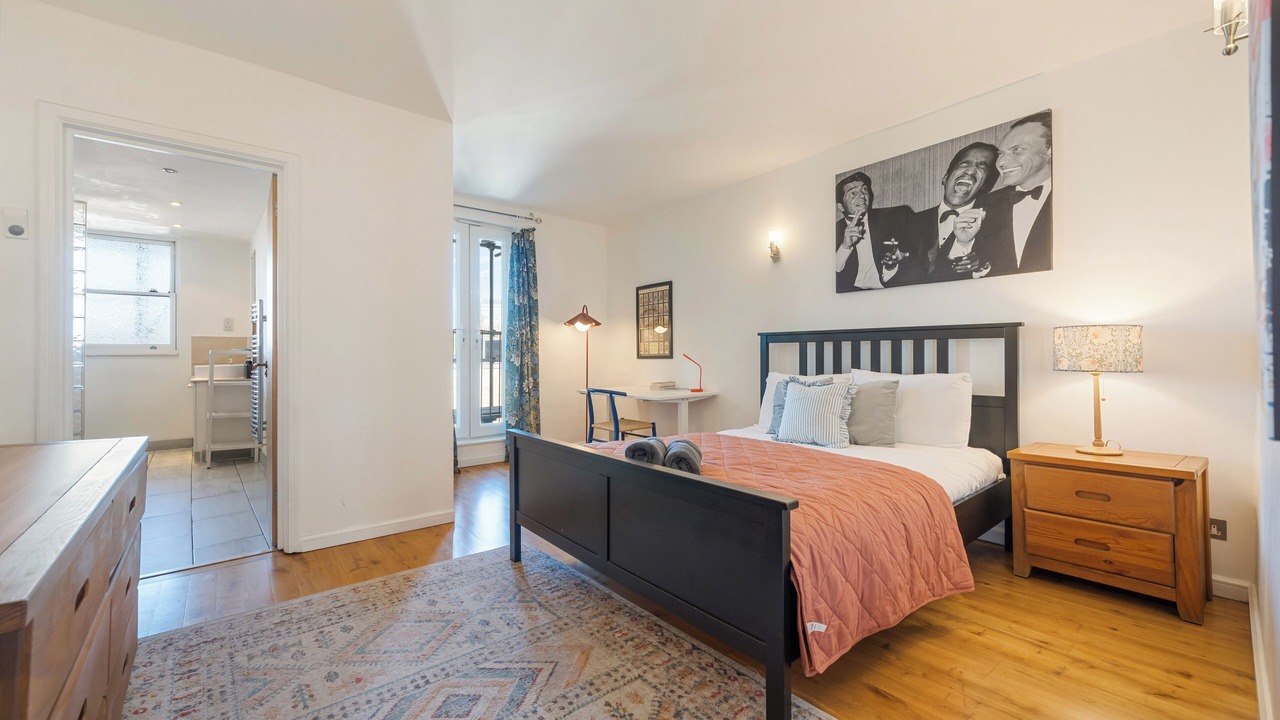 Photo of Bedroom in Cathedrals