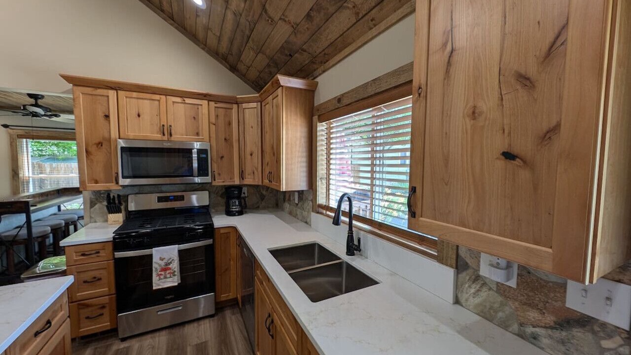 Photo of Kitchen in Twin Lakes