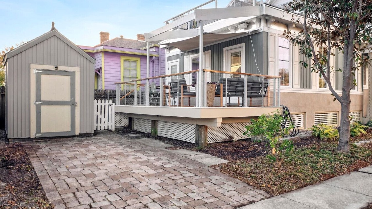 Photo of Outdoor in Mid-City