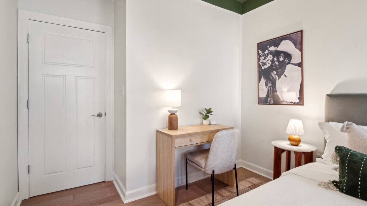 Photo of Bedroom in Mid-City