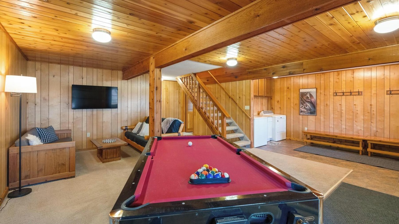 Photo of Bedroom in Harbor Springs