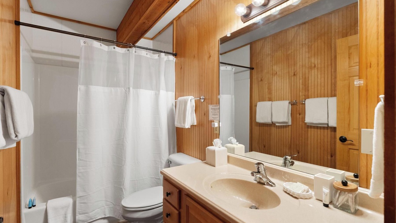 Photo of Bathroom in Harbor Springs