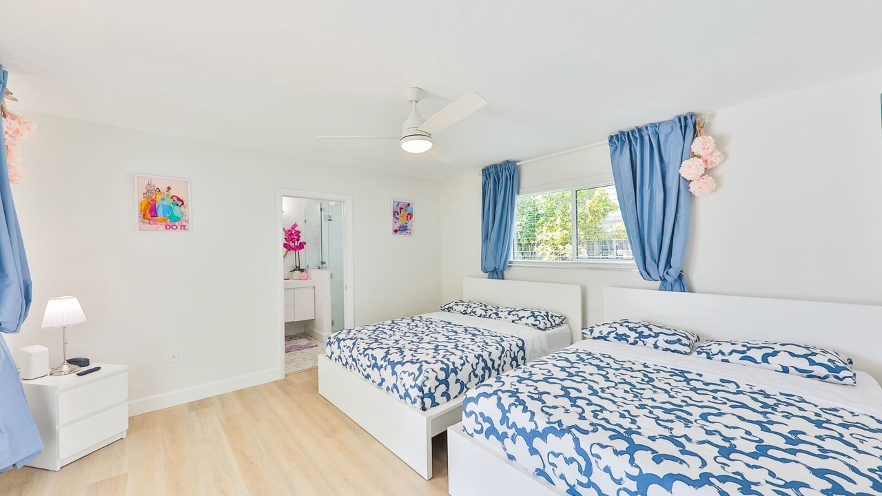 Photo of Bedroom in Hollywood Hills