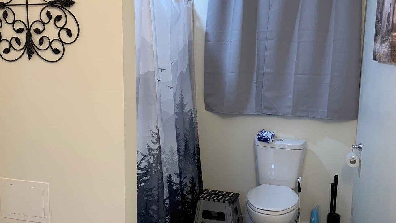 Photo of Bathroom in Piper Gap