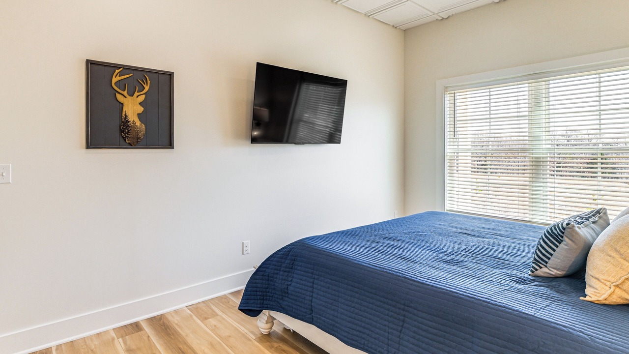 Photo of Bedroom in Grand Rivers