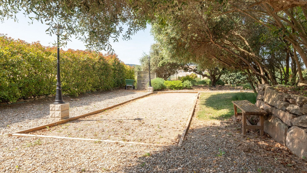 Photo of Outdoor in Escales