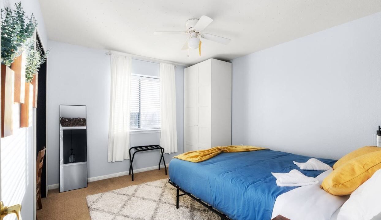 Photo of Bedroom in East Congress