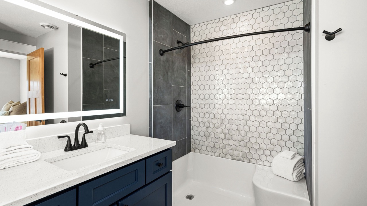 Photo of Bathroom in Park Point