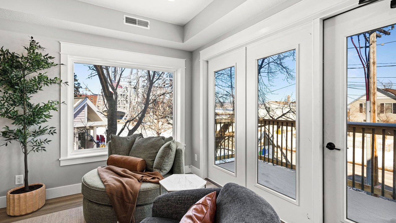 Photo of Livingroom in Park Point