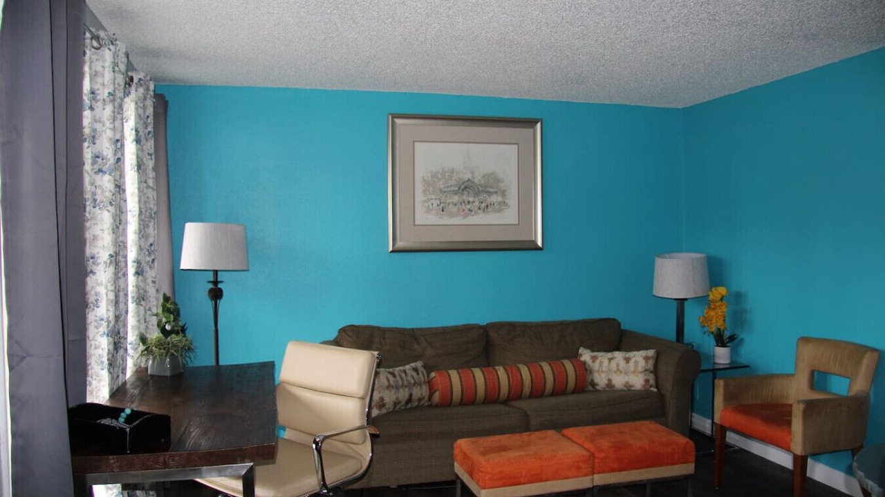 Photo of Livingroom in West Hills