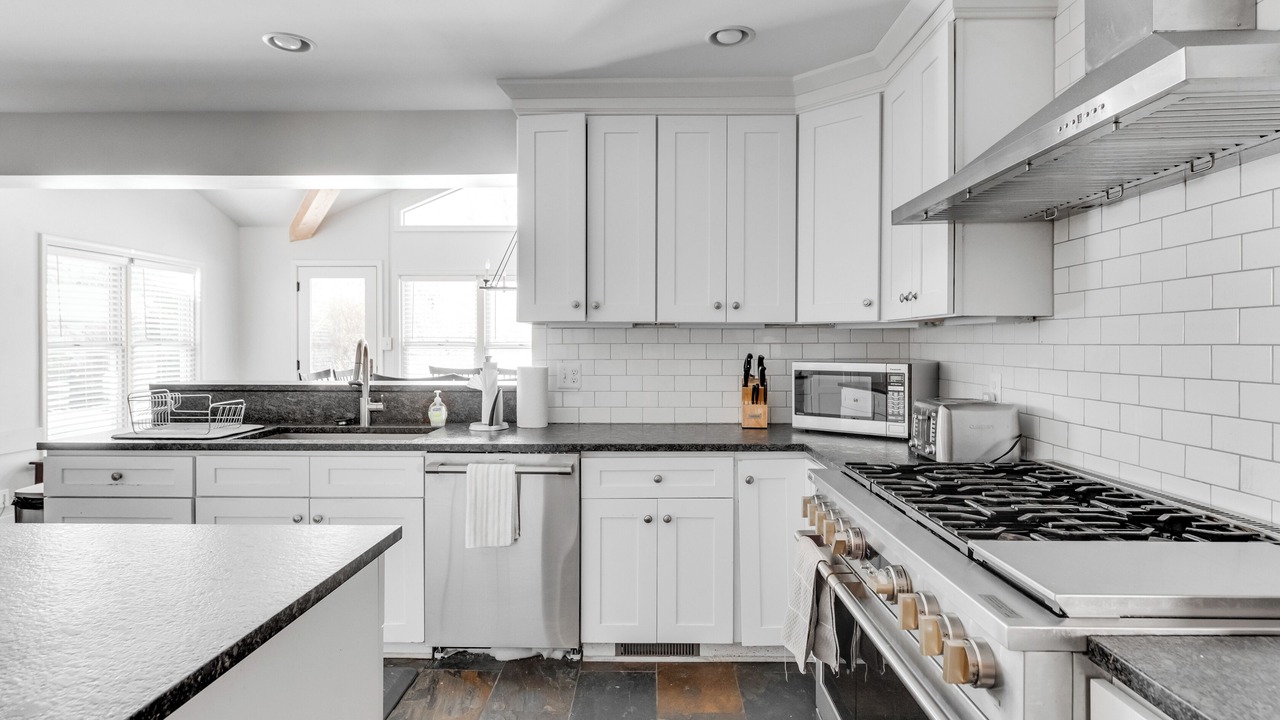 Photo of Kitchen in Lakeview