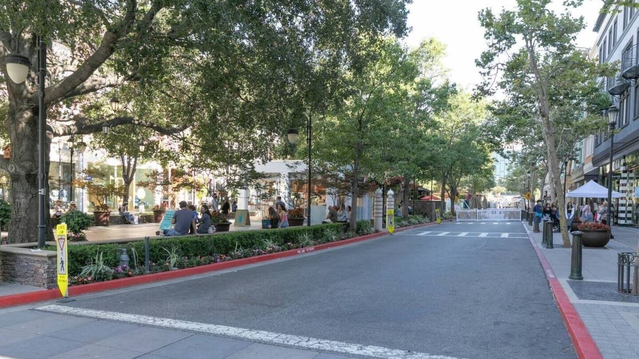 Photo of Others in The Villas