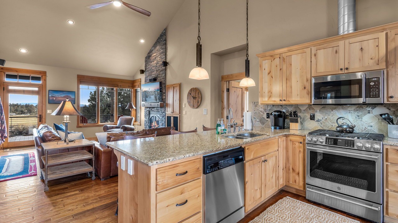 Photo of Kitchen in Powell Butte