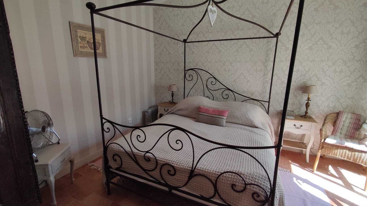 Photo of Bedroom in La Capelle-et-Masmolene