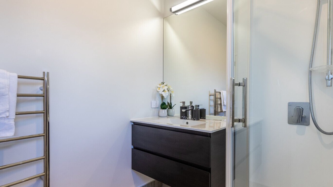 Photo of Bathroom in Rainbow Point