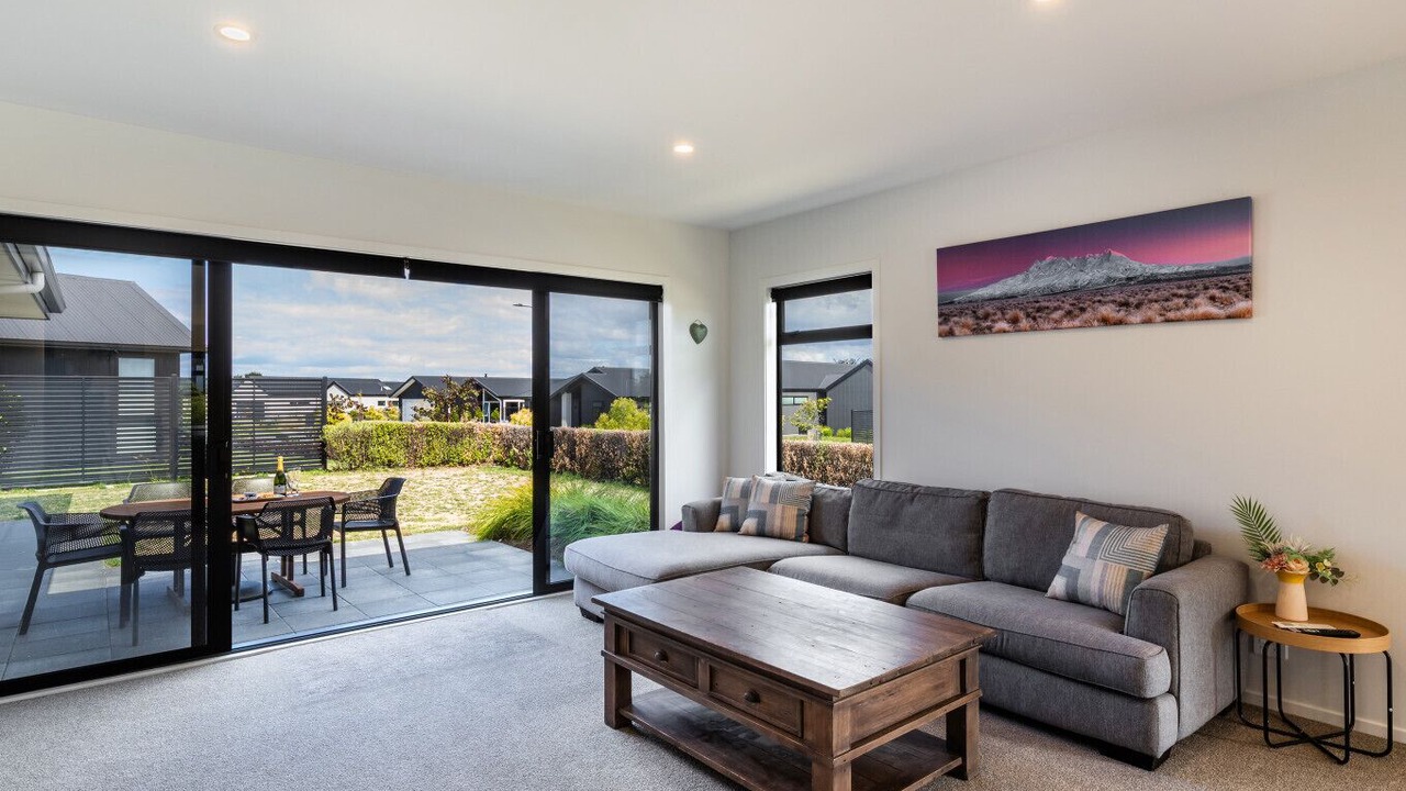 Photo of Livingroom in Rainbow Point