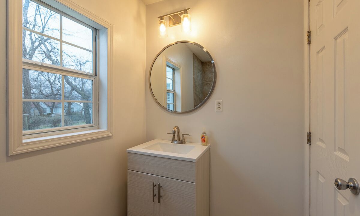 Photo of Bathroom in Turner Park