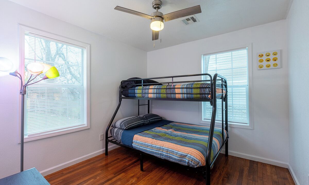 Photo of Bedroom in Turner Park