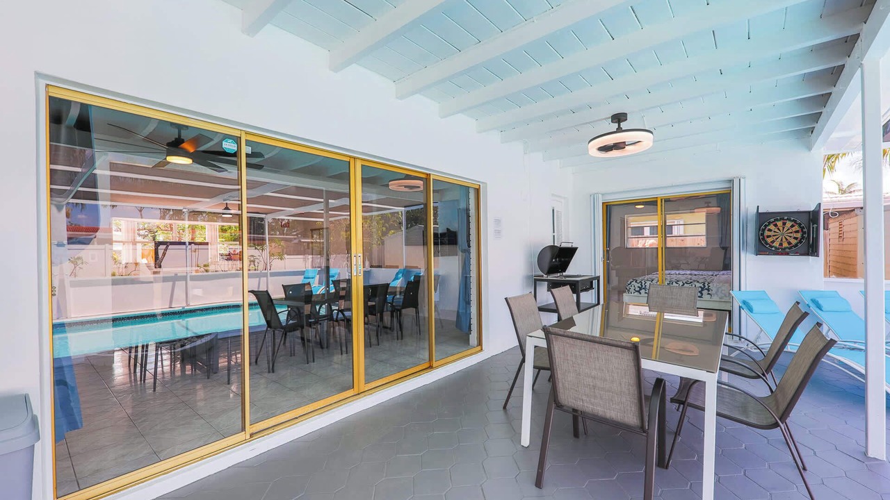 Photo of Outdoor in Hollywood Hills