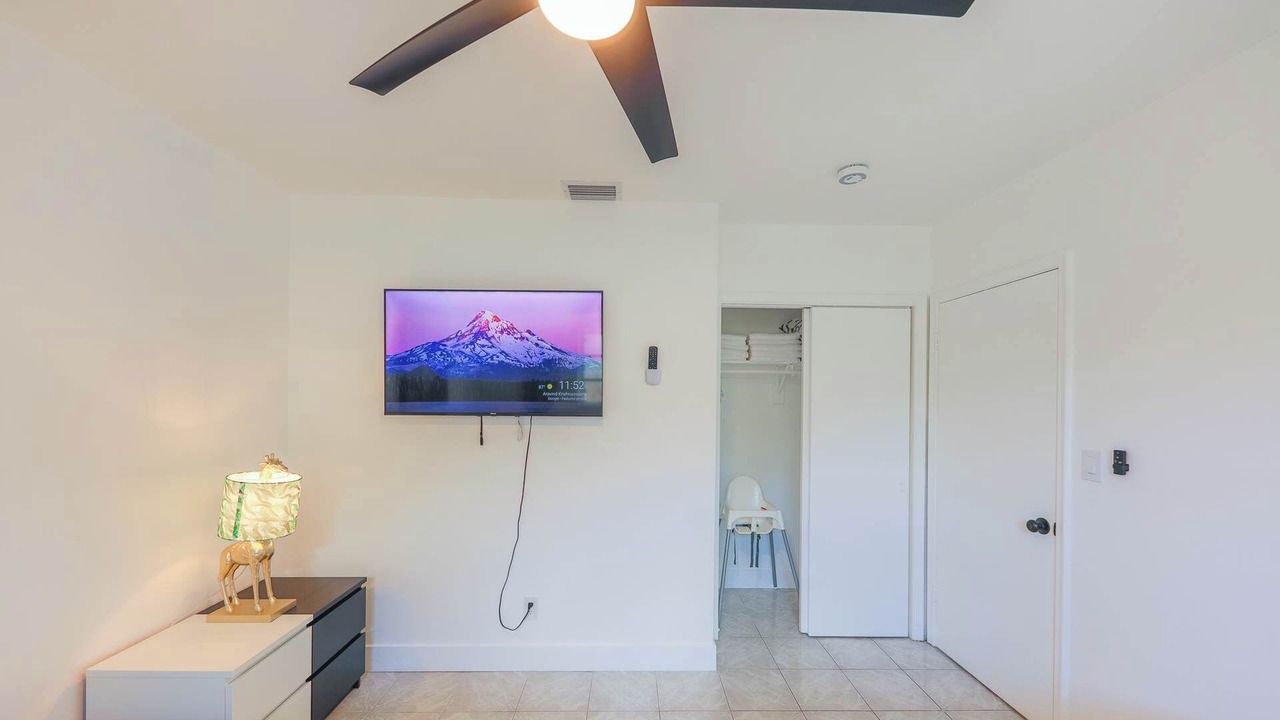 Photo of Bedroom in Hollywood Hills