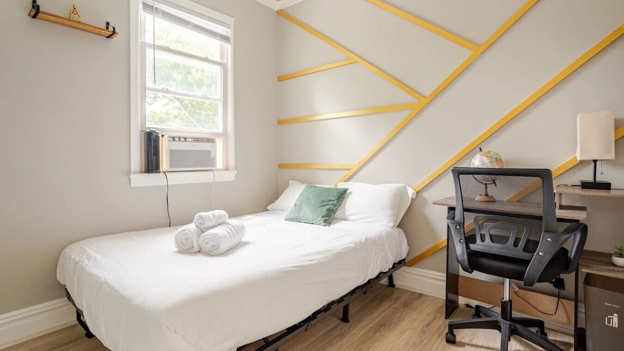 Photo of Bedroom in Hackensack River Waterfront