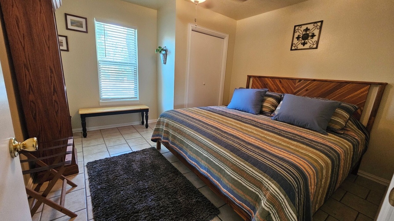 Photo of Bedroom in Tia Juana