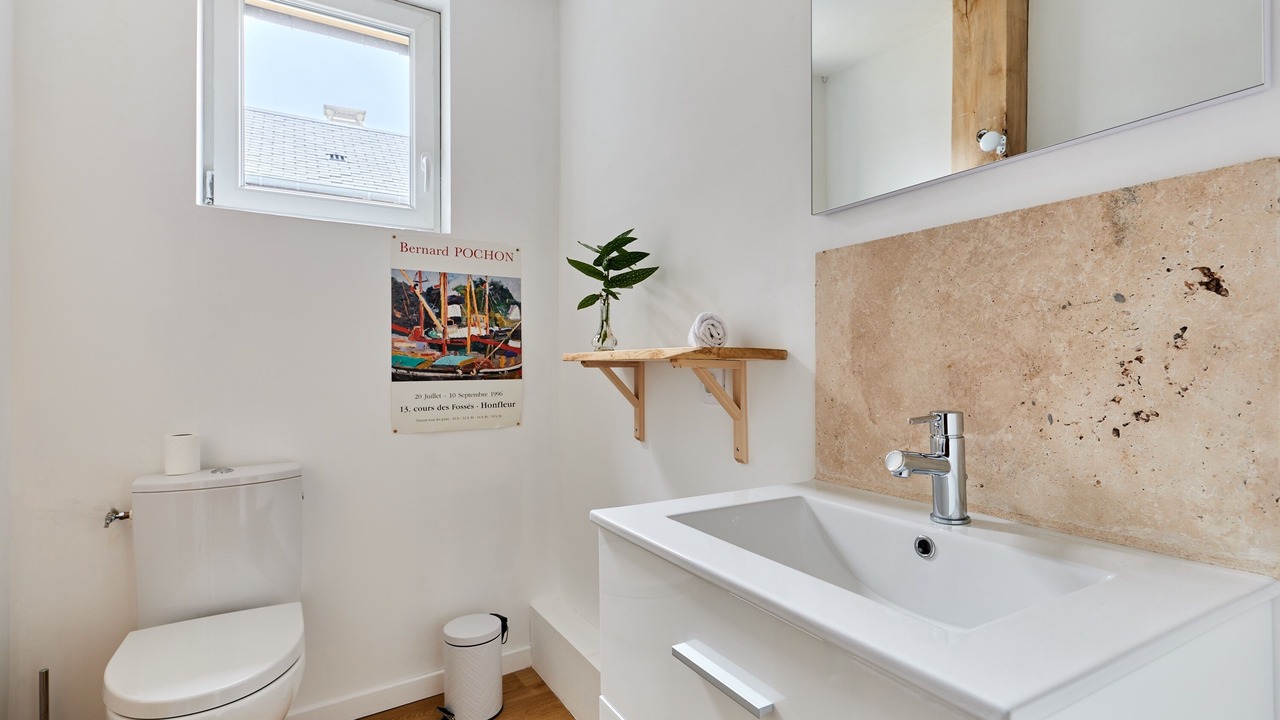 Photo of Bathroom in Saint-Michel-de-Livet