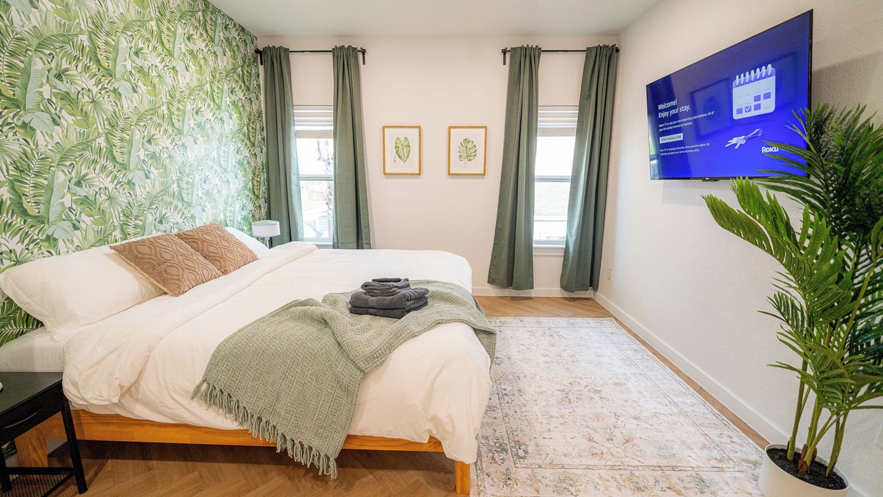 Photo of Bedroom in Greater East End