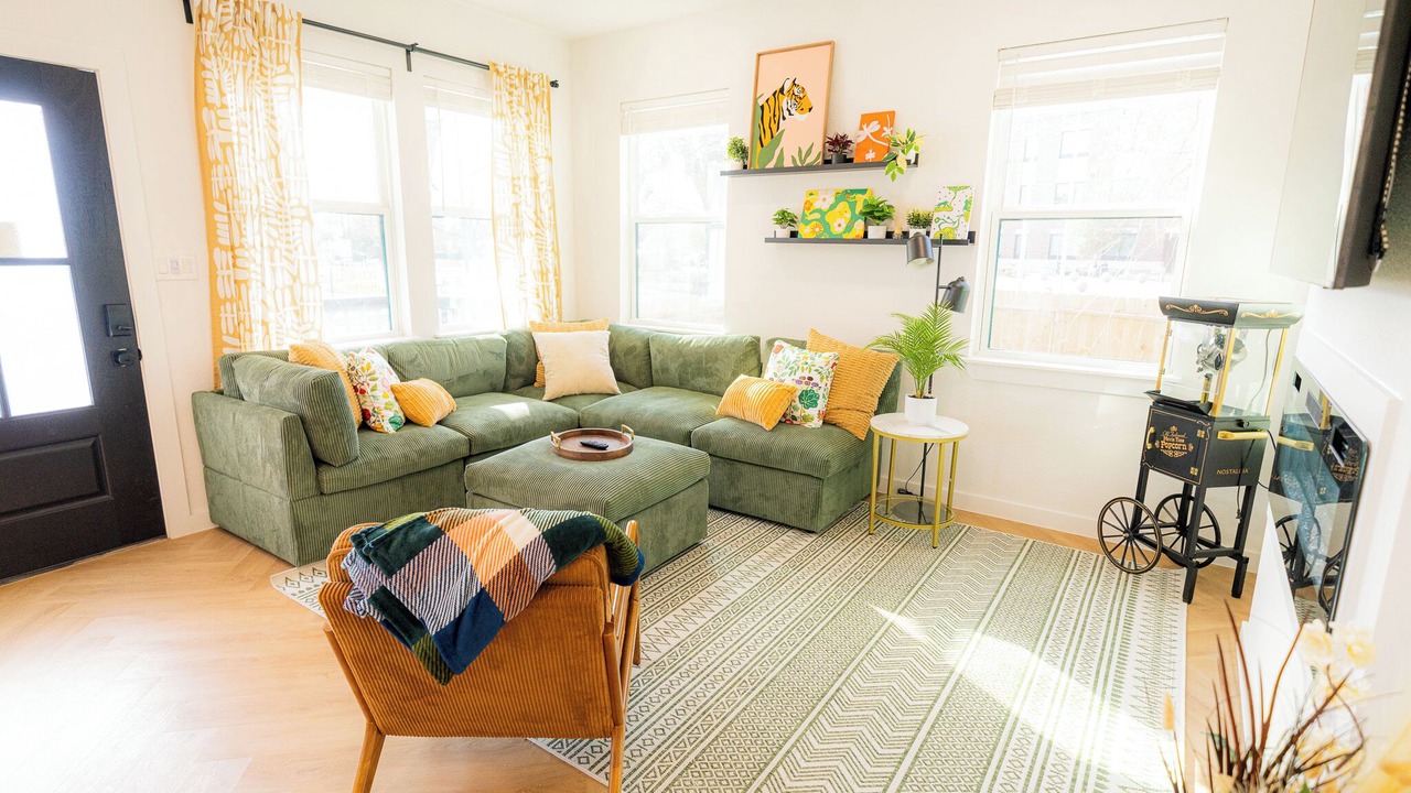 Photo of Livingroom in Greater East End