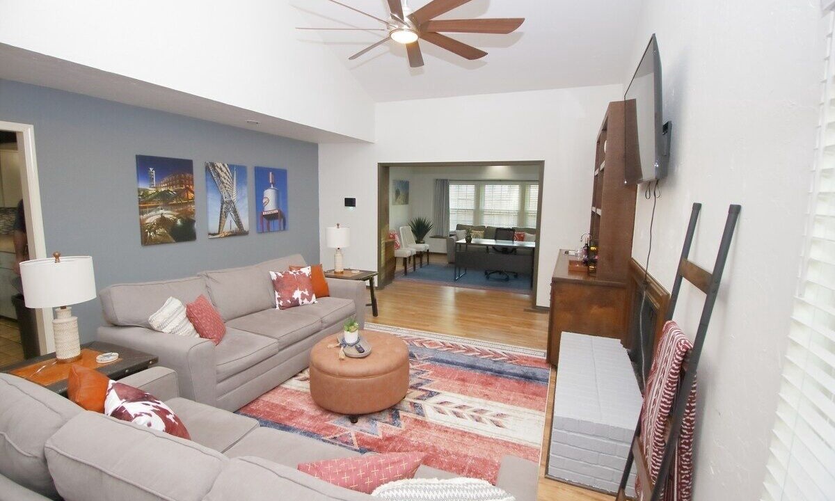 Photo of Livingroom in Quail Creek