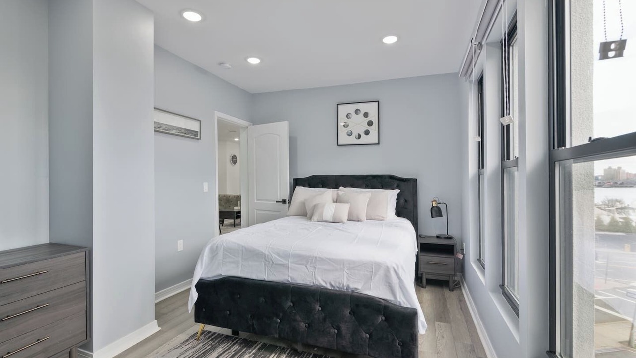 Photo of Others in Edgewater