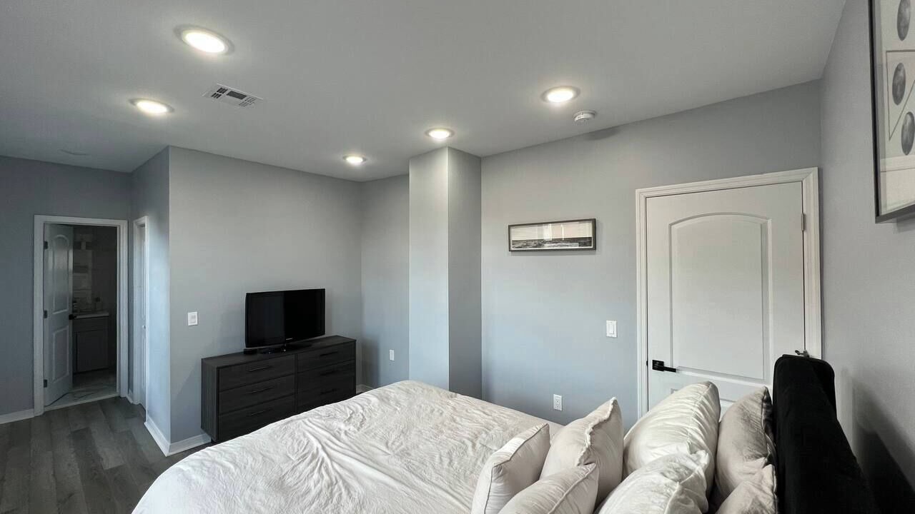 Photo of Others in Edgewater