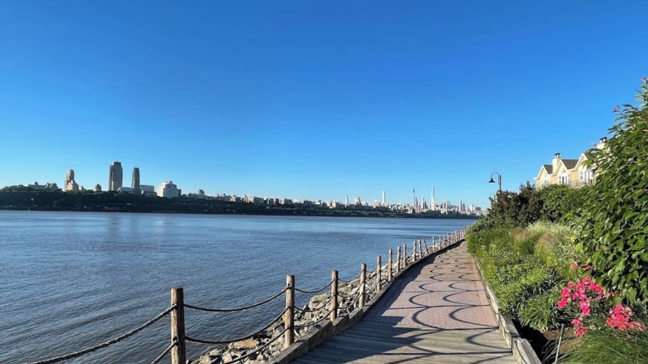 Photo of Others in Edgewater