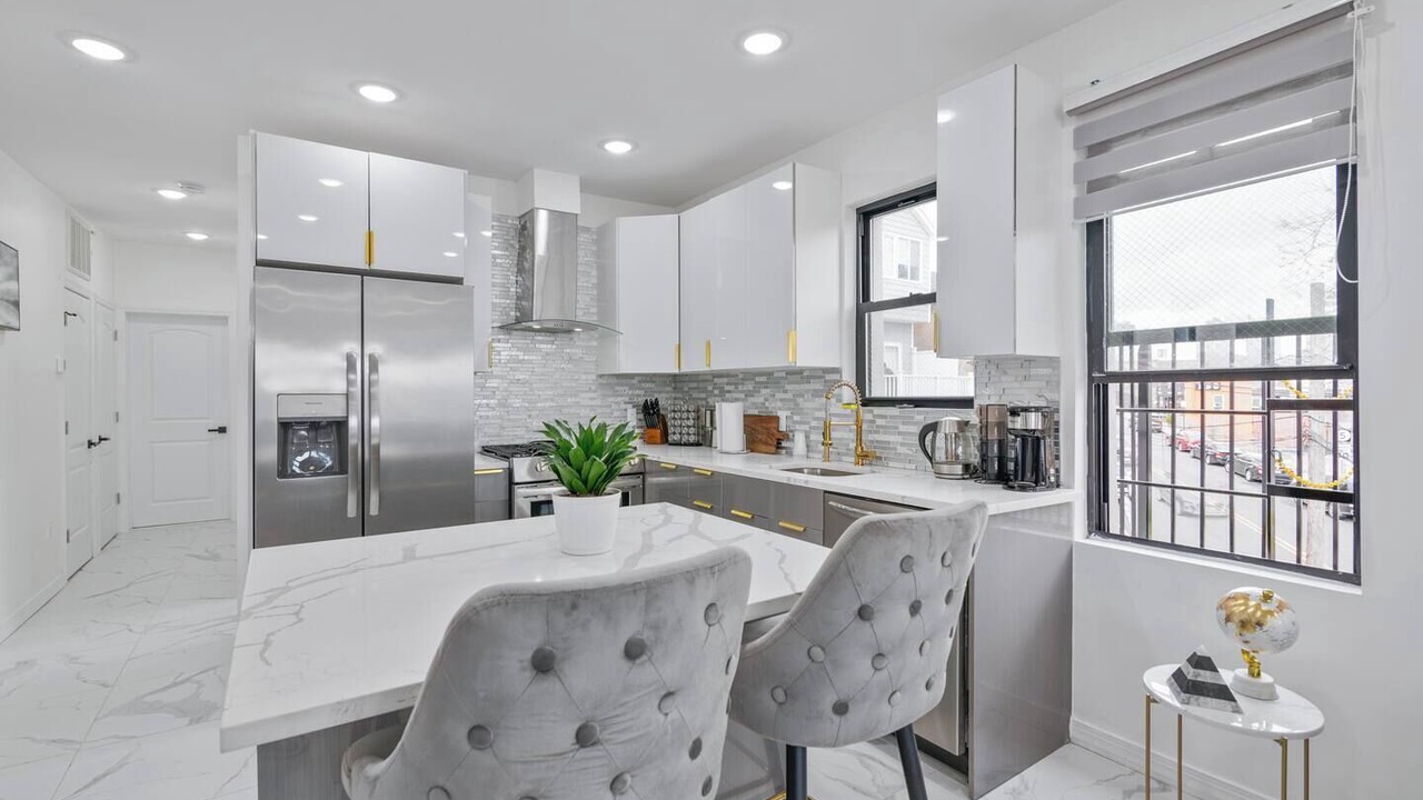 Photo of Others in Edgewater