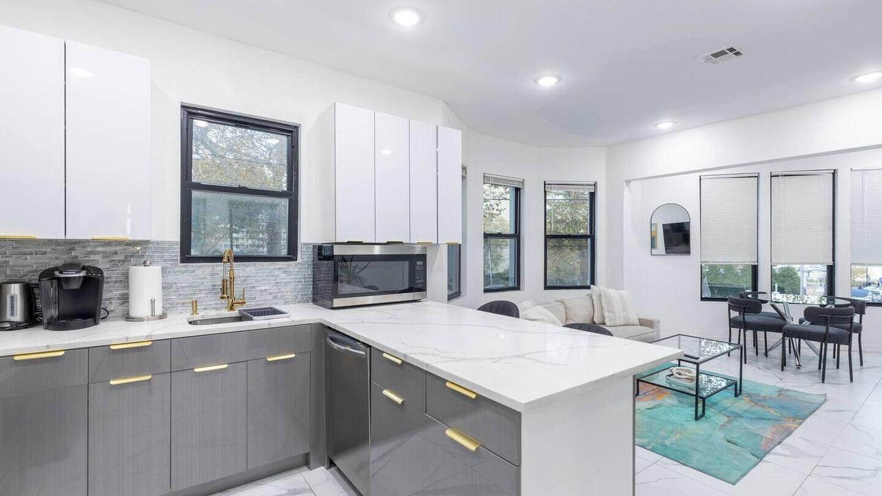 Photo of Others in Edgewater