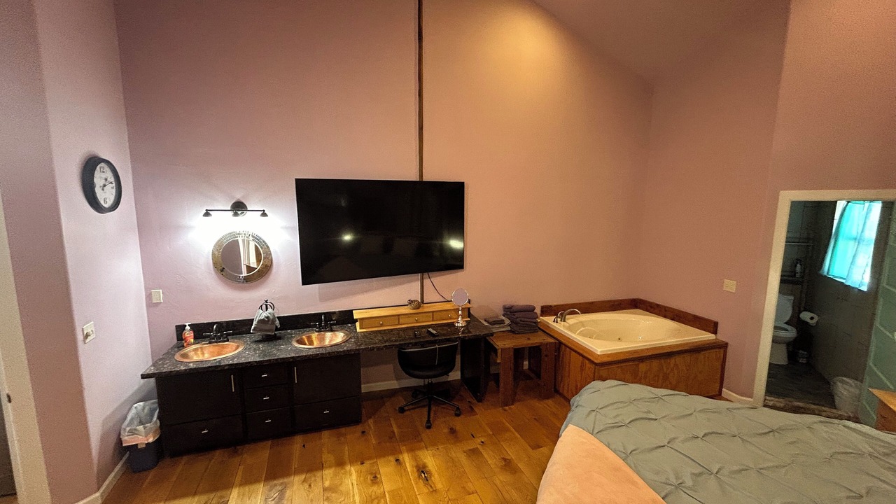 Photo of Bedroom in Bisbee