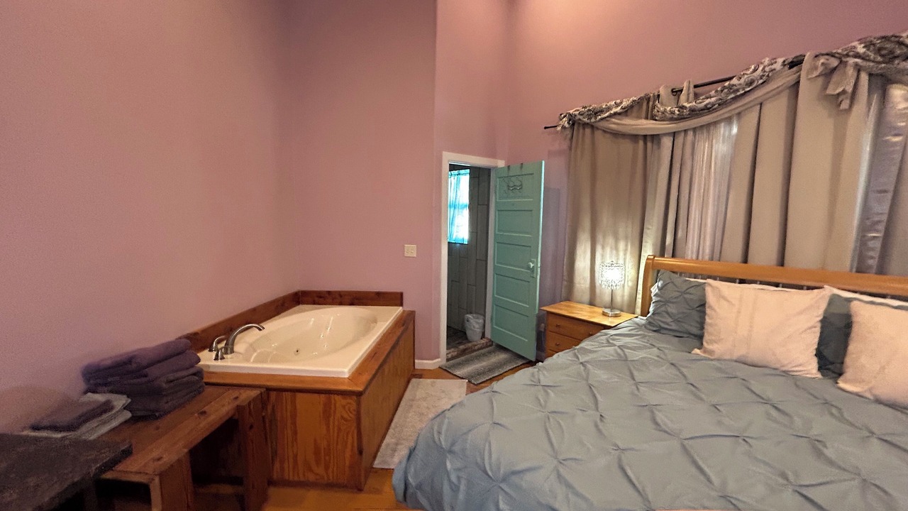 Photo of Bedroom in Bisbee